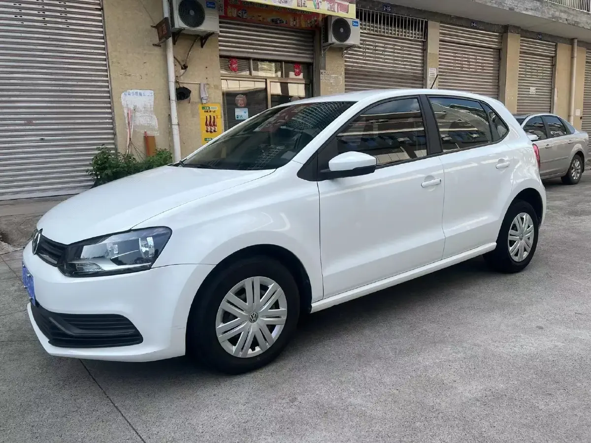 2018 Volkswagen Polo 1.5L 110HP L4 6AT