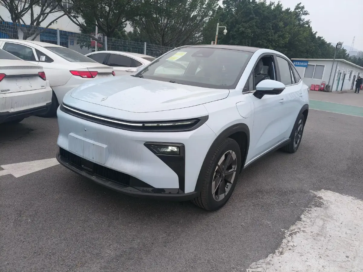 2023 Livan 7 BEV 50.4KWH