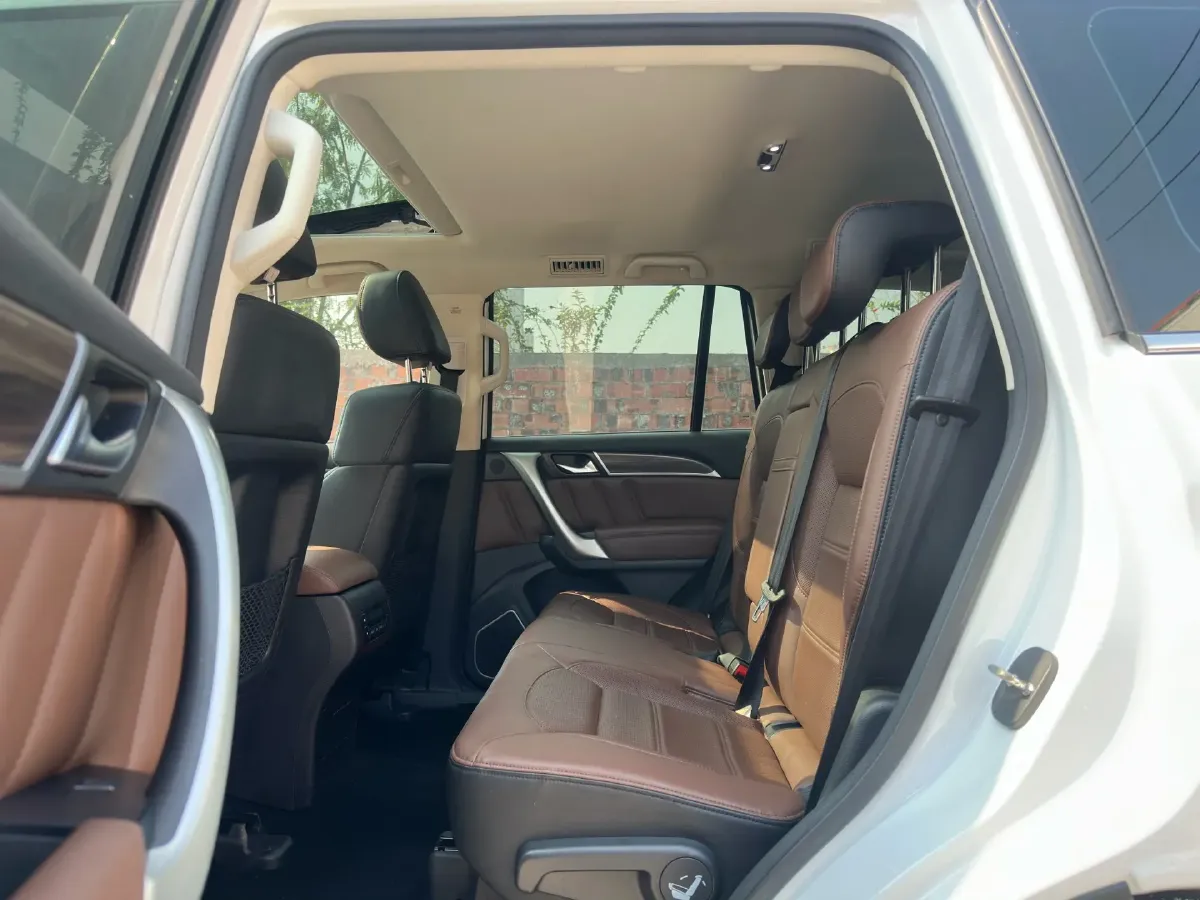 2017 Haval H9 2.0T 190HP L4 8AT,autocango,china used car exporter,china ev exporter,chinese used car exporter,chinese used ev exporter