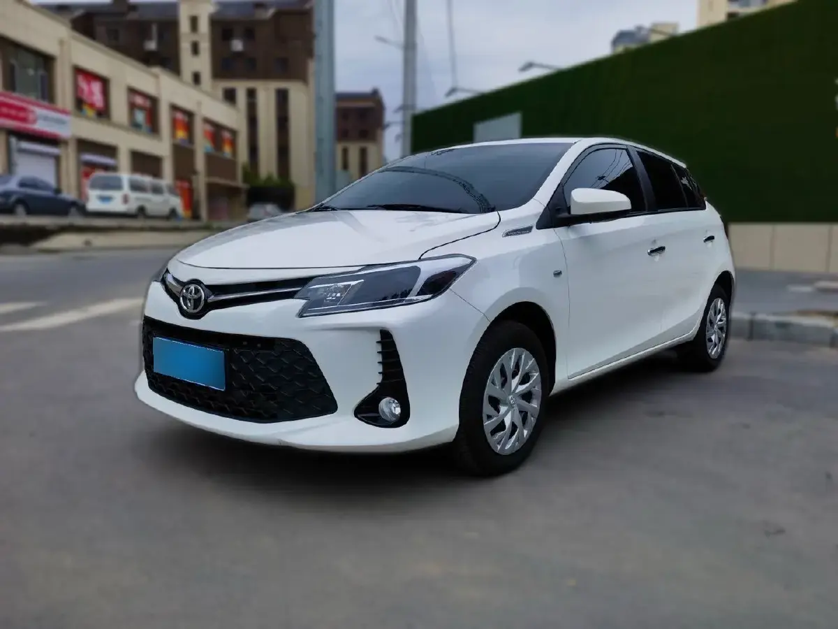 2022 Toyota Vios FS 1.5L 112HP L4 CVT