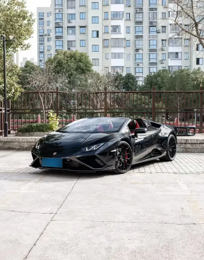 2019 Lamborghini Huracán 5.2L 640HP V10 7DCT