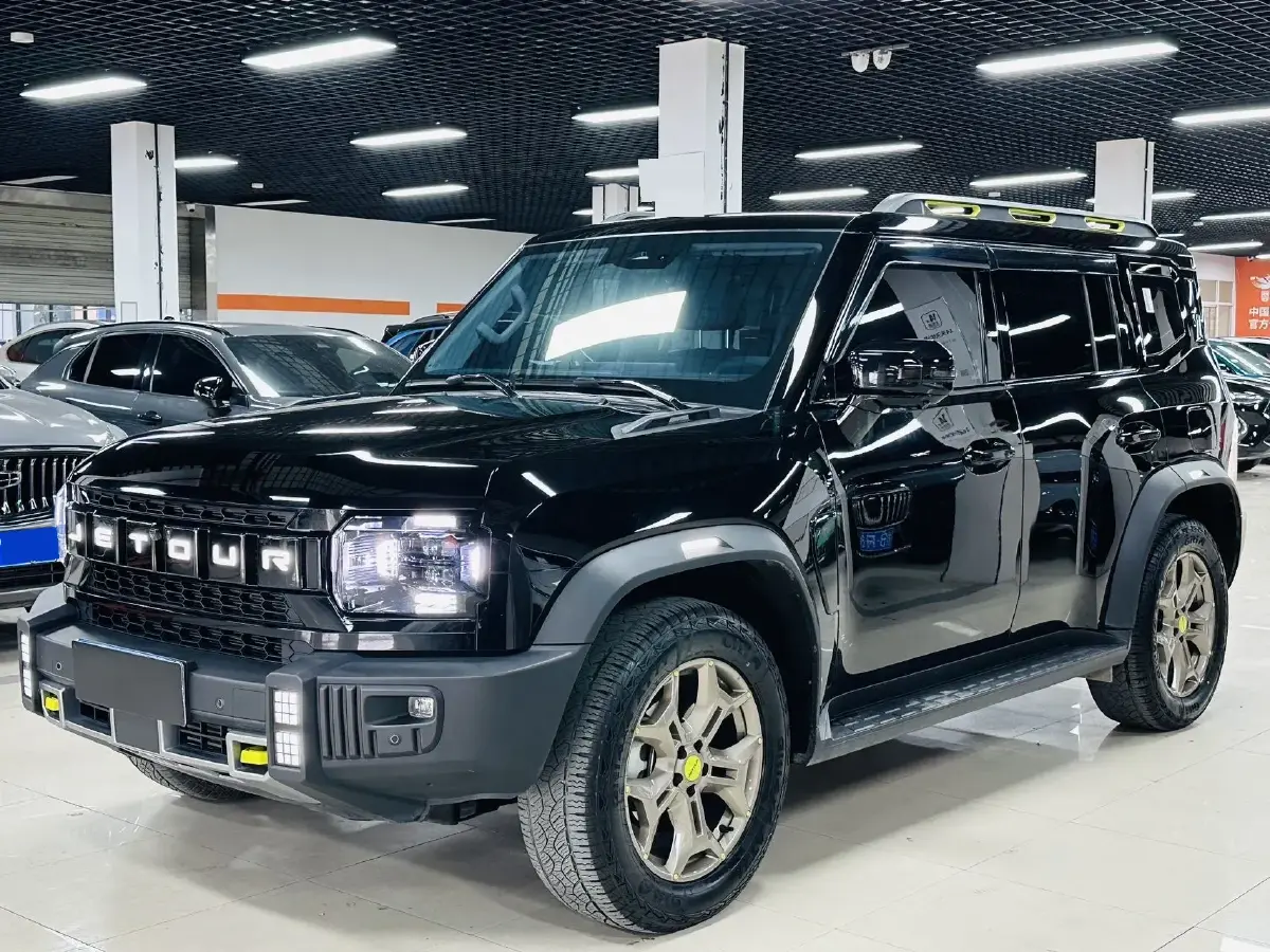 2023 Jetour Traveller 2.0T 254HP L4 8AT