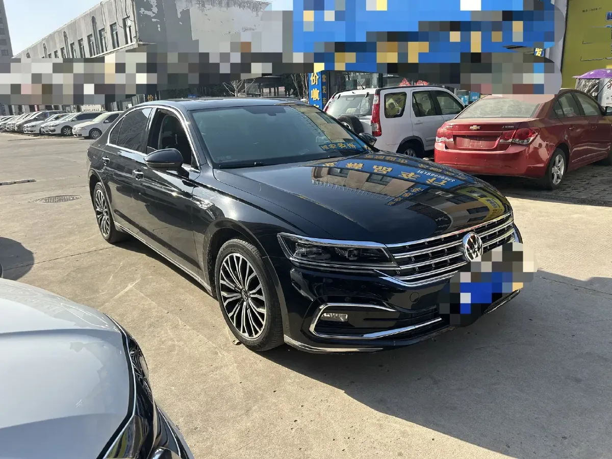 2021 Volkswagen Phideon 2.0T 224HP L4 7DCT,autocango,china used car exporter,china ev exporter,chinese used car exporter,chinese used ev exporter