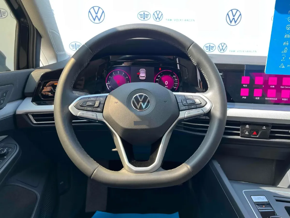 2023 Volkswagen Golf 1.4T 150HP L4 7DCT,autocango,china used car exporter,china ev exporter,chinese used car exporter,chinese used ev exporter