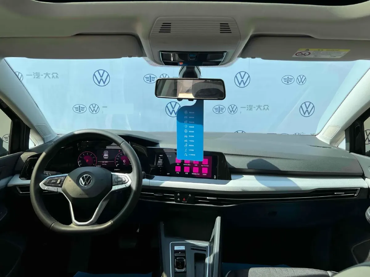 2023 Volkswagen Golf 1.4T 150HP L4 7DCT,autocango,china used car exporter,china ev exporter,chinese used car exporter,chinese used ev exporter