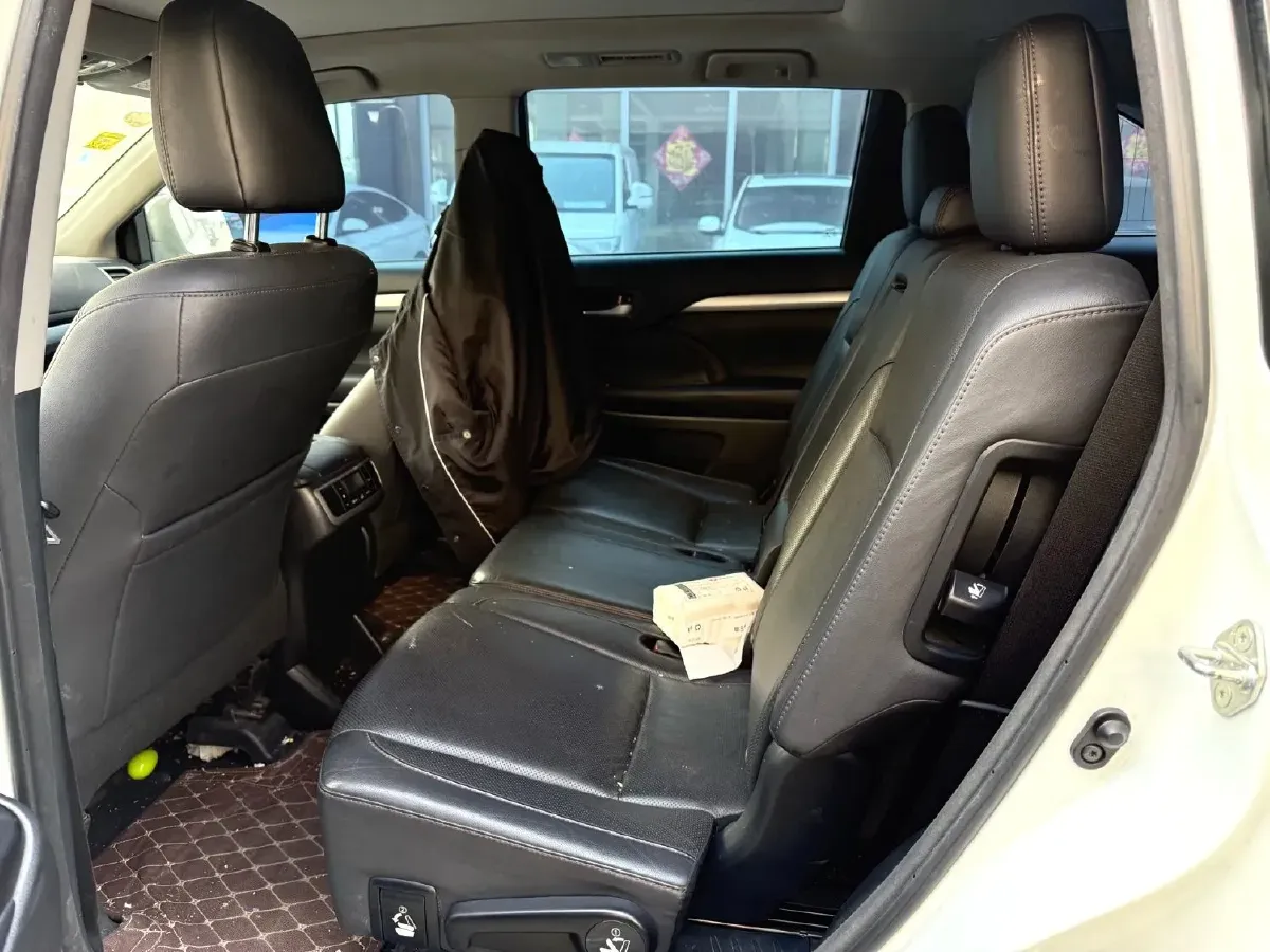 2011 Mercedes-Benz Viano 2.5L 190HP V6 5AT,autocango,china used car exporter,china ev exporter,chinese used car exporter,chinese used ev exporter