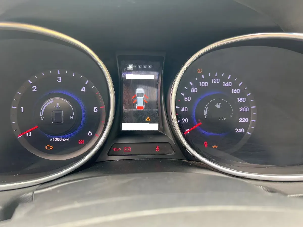 2013 Hyundai Grand SantaFe 2.2T 197HP L4 6AT,autocango,china used car exporter,china ev exporter,chinese used car exporter,chinese used ev exporter