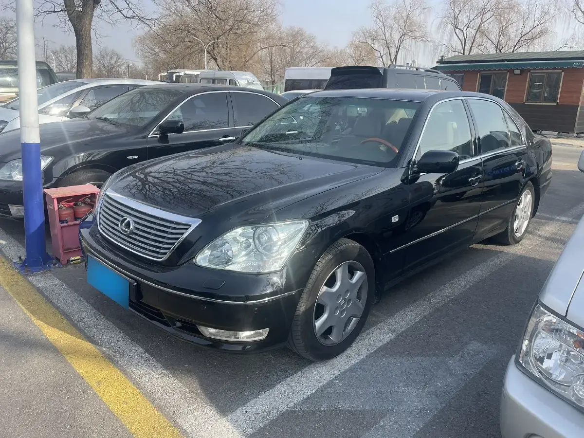 2005 Lexus LS 4.3L 282HP V8 6AT