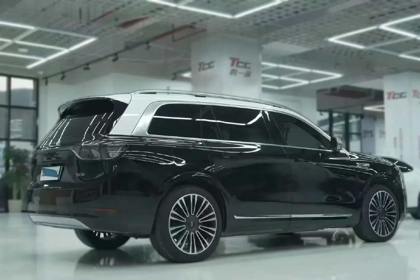 2024 HIMA M9 1.5T 152HP L4 REEV 42KWH,autocango,china used car exporter,china ev exporter,chinese used car exporter,chinese used ev exporter