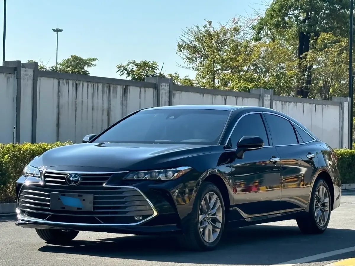 2021 Toyota Avalon 2.5L 209HP L4 8AT