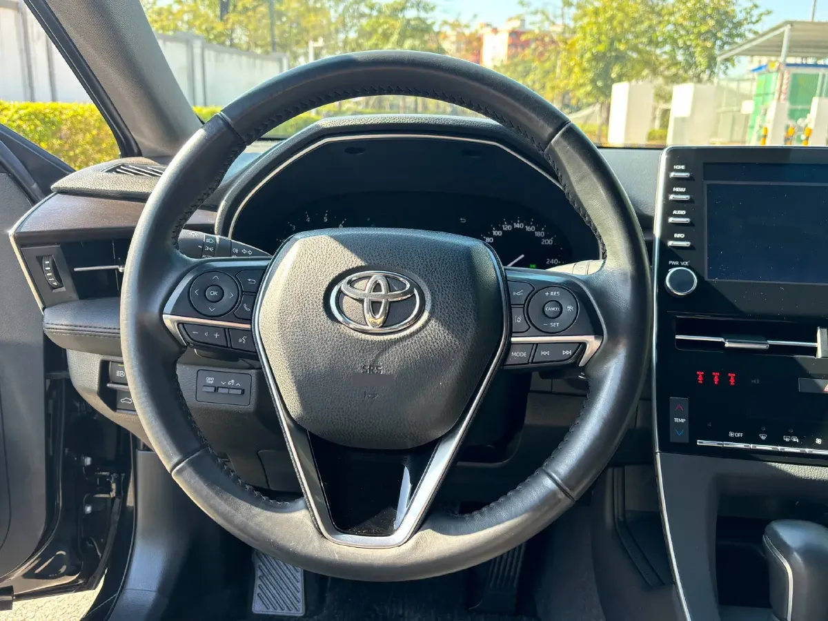 2021 Toyota Avalon 2.5L 209HP L4 8AT,autocango,china used car exporter,china ev exporter,chinese used car exporter,chinese used ev exporter