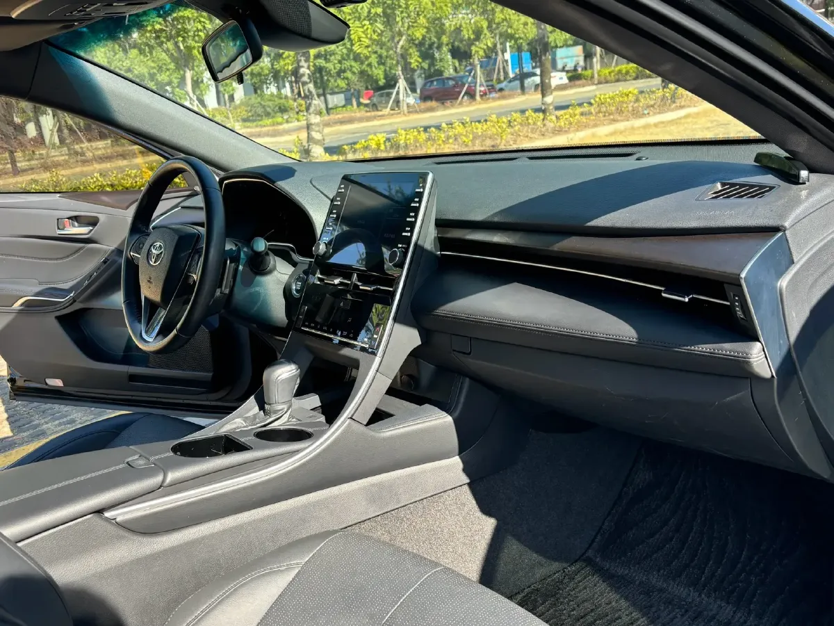 2021 Toyota Avalon 2.5L 209HP L4 8AT,autocango,china used car exporter,china ev exporter,chinese used car exporter,chinese used ev exporter