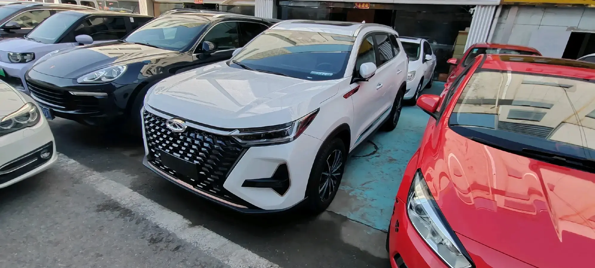 2022 Chery Tiggo 8 PRO 1.6T 197HP L4 7DCT