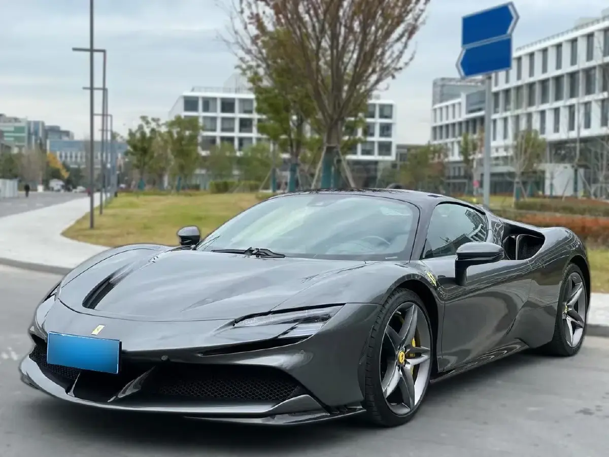 2020 Ferrari SF90 3.9T 781HP V8 8DCT PHEV 7.9KWH