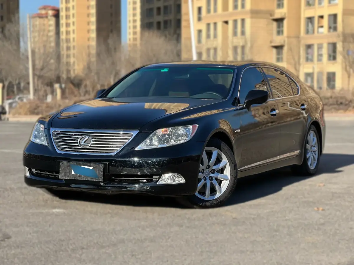 2006 Lexus LS 4.6L 346HP V8 8AT