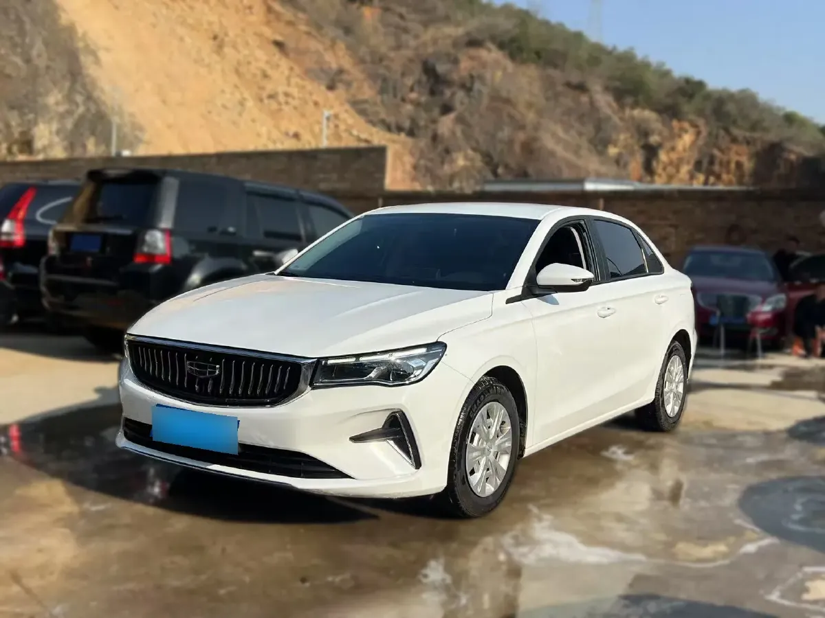 2023 Geely Emgrand 1.5L 127HP L4 5MT,autocango,china used car exporter,china ev exporter,chinese used car exporter,chinese used ev exporter