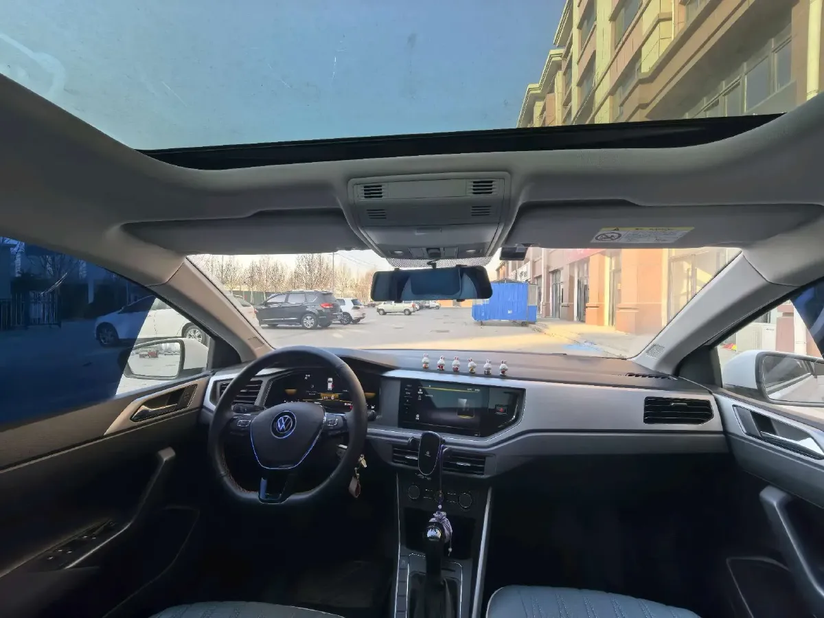 2023 Volkswagen Polo 1.5L 110HP L4 6AT,autocango,china used car exporter,china ev exporter,chinese used car exporter,chinese used ev exporter
