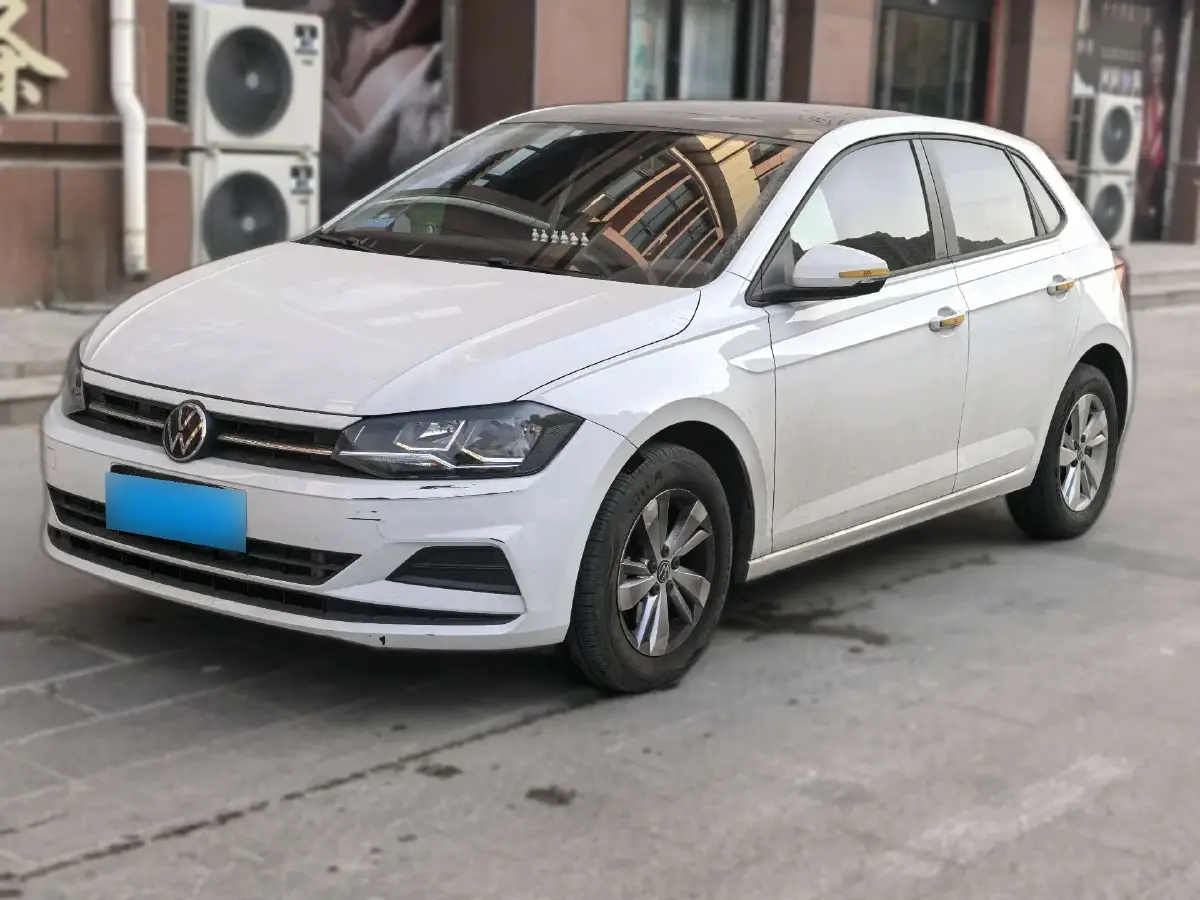 2023 Volkswagen Polo 1.5L 110HP L4 6AT