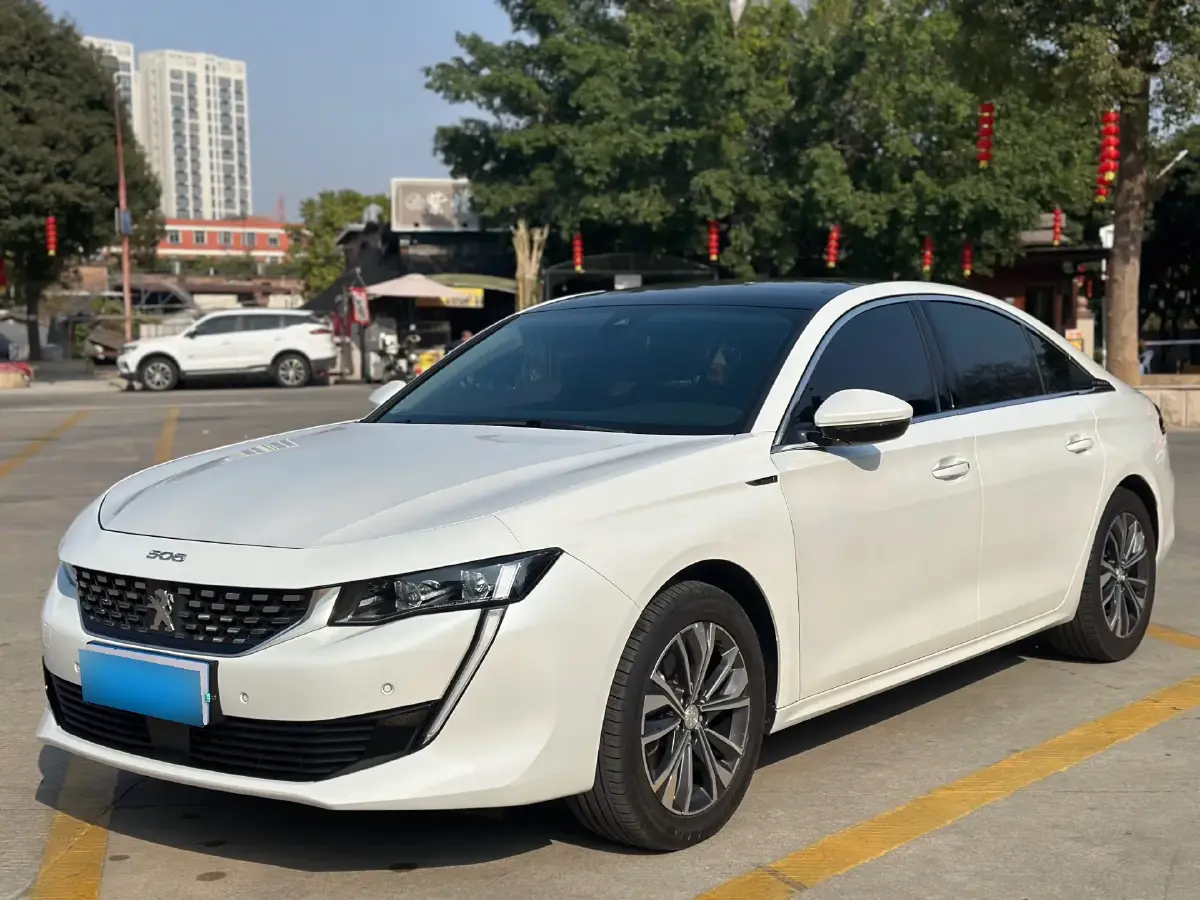 2022 Peugeot 508 1.8T 211HP L4 8AT