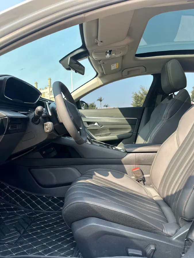 2022 Peugeot 508 1.8T 211HP L4 8AT,autocango,china used car exporter,china ev exporter,chinese used car exporter,chinese used ev exporter