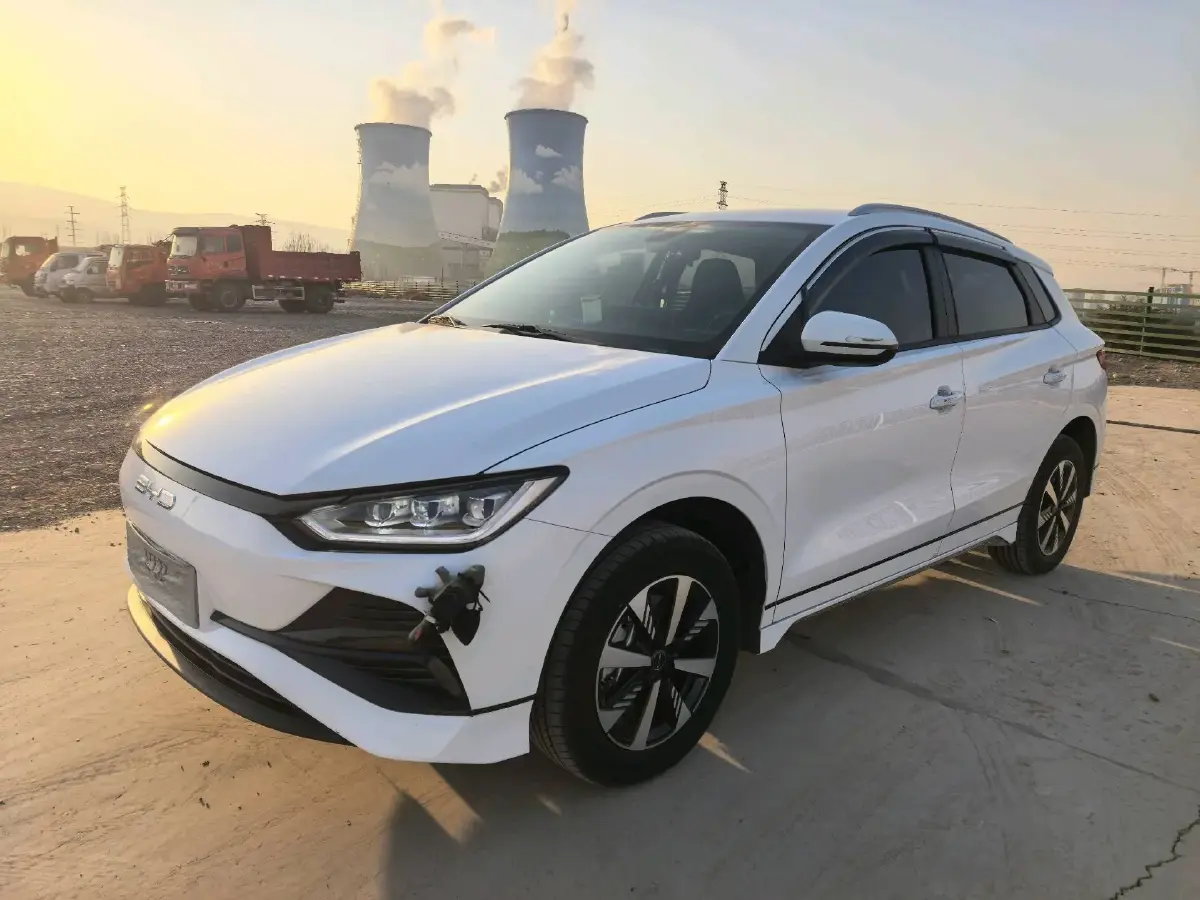 2024 BYD e2 BEV 43.2KWH