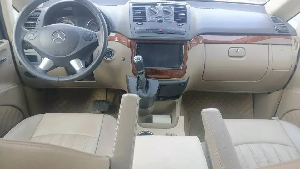 2013 Mercedes-Benz Viano 3.5L 258HP V6 5AT,autocango,china used car exporter,china ev exporter,chinese used car exporter,chinese used ev exporter