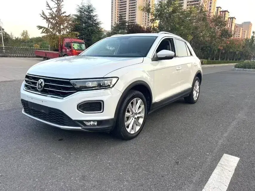 2019 Volkswagen T-Roc 1.4T 131HP L4 7DCT