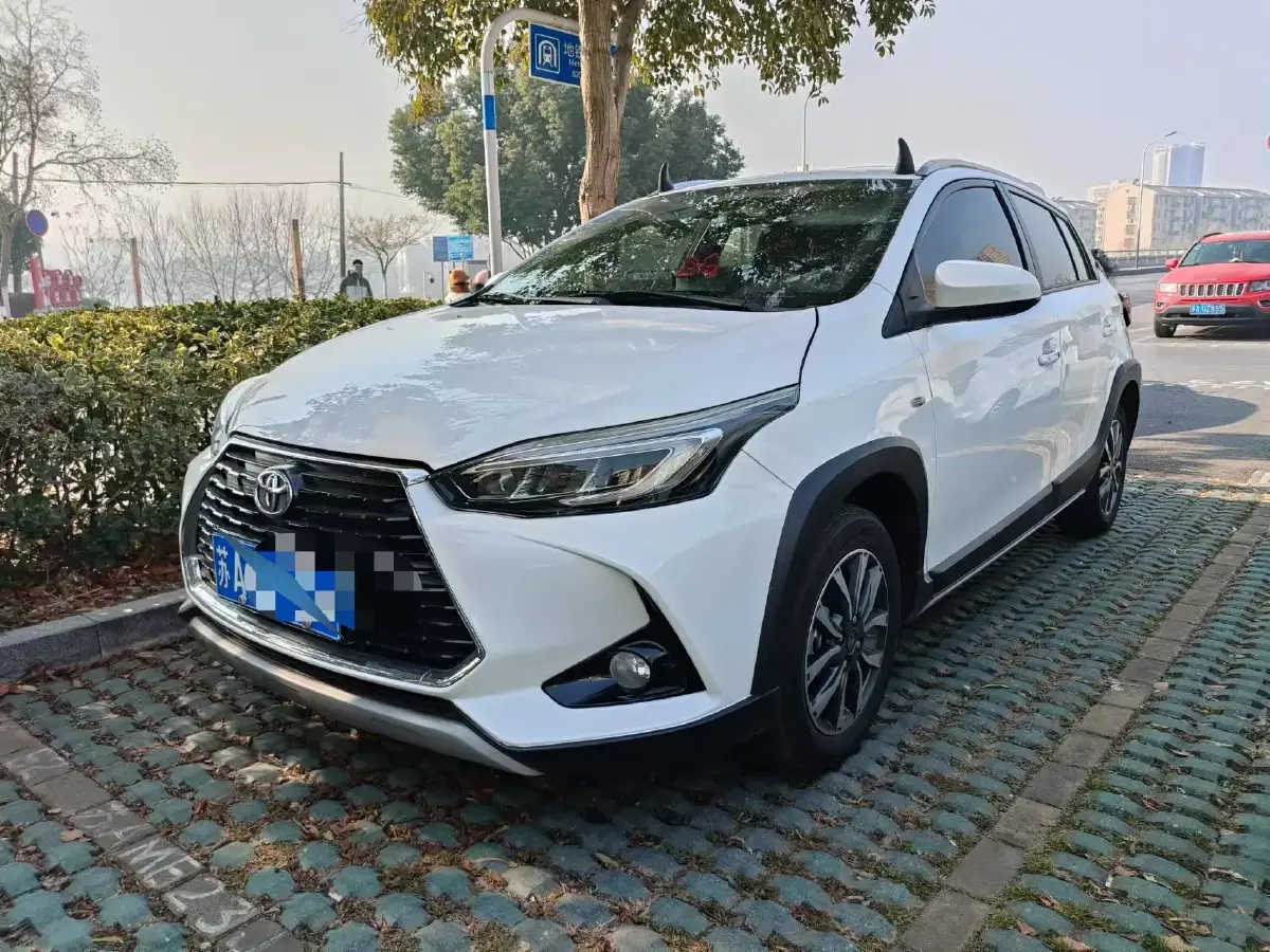 2022 Toyota Yaris L 1.5L 112HP L4 CVT