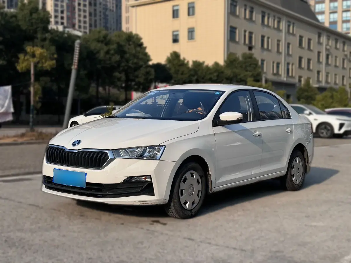 2020 Skoda Rapid 1.5L 112HP L4 5MT