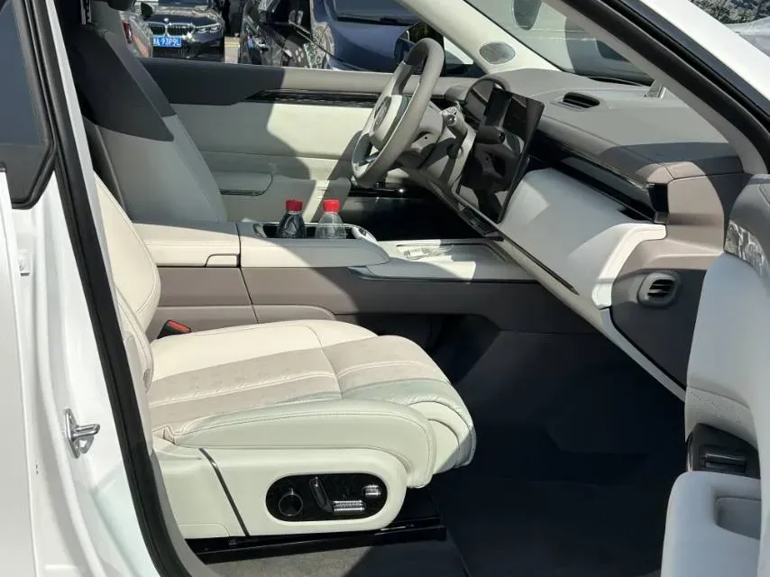 2025 Zeekr 7X BEV 75KWH,autocango,china used car exporter,china ev exporter,chinese used car exporter,chinese used ev exporter