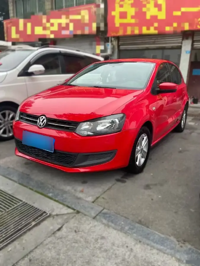 2013 Volkswagen Polo 1.4L 86HP L4 5MT
