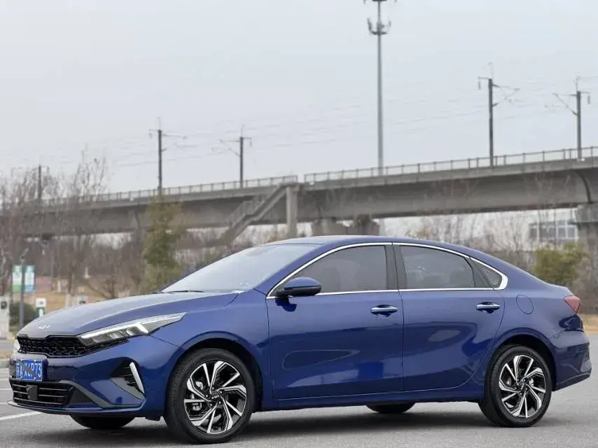 2023 Kia K3 1.5L 115HP L4 CVT