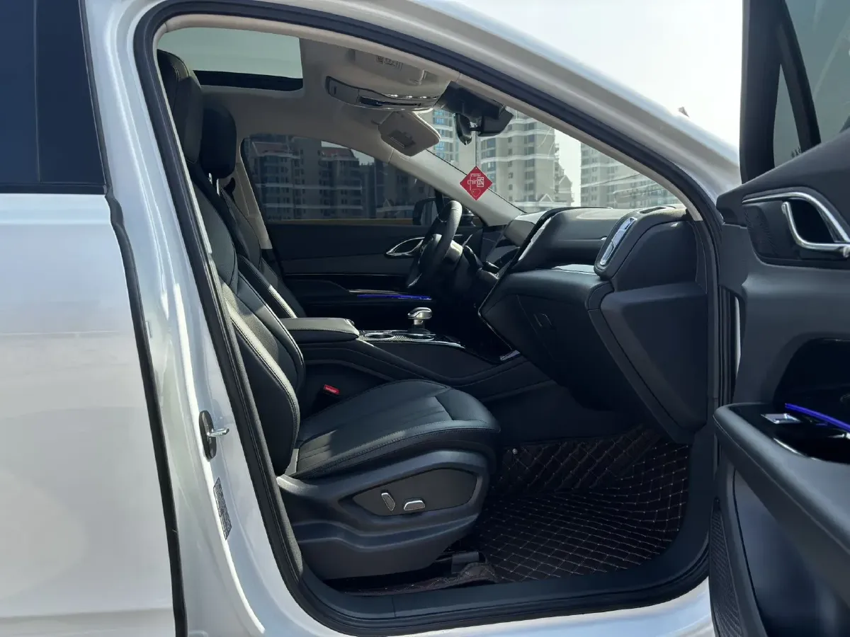 2024 HongQi HS3 1.5T 169HP L4 1DHT PHEV 18.4KWH,autocango,china used car exporter,china ev exporter,chinese used car exporter,chinese used ev exporter