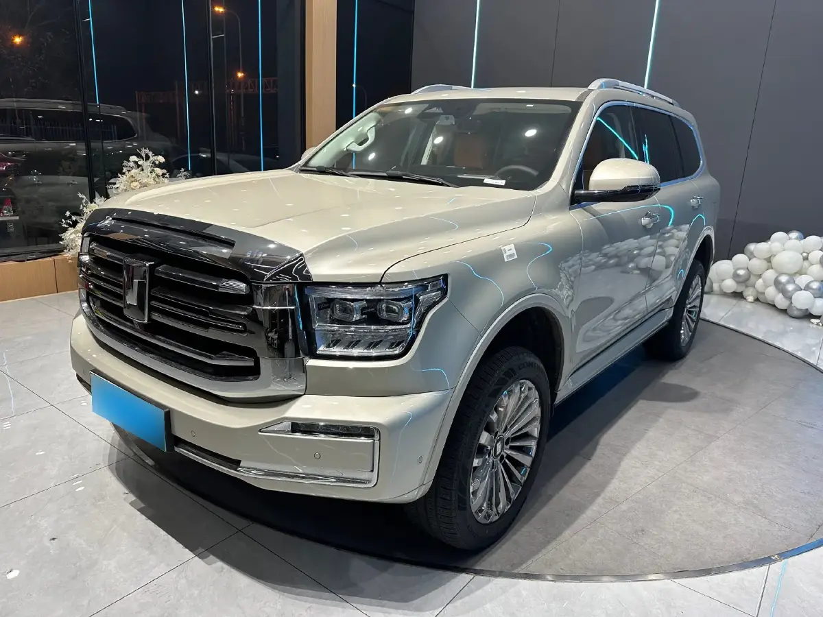 2023 Tank 500 2.0T 252HP L4 9AT PHEV 37.1KWH