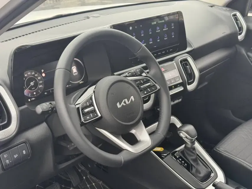 2024 Kia Sonet 1.5L 115HP L4 CVT,autocango,china used car exporter,china ev exporter,chinese used car exporter,chinese used ev exporter