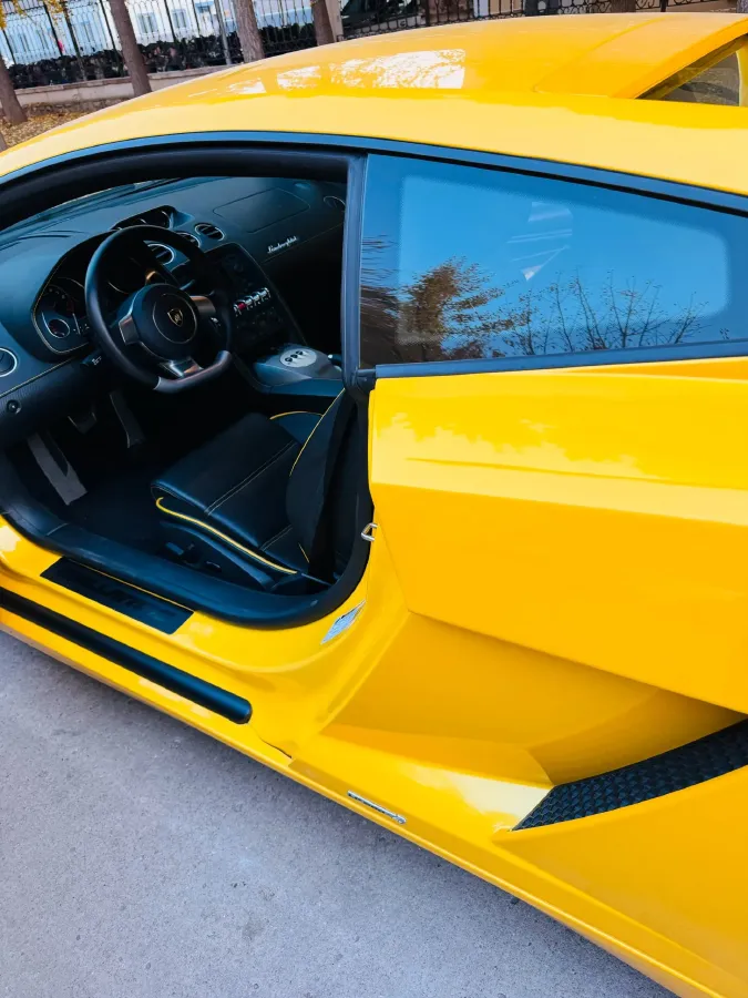 2008 Lamborghini Gallardo 5.2L 560HP V10 6AMT,autocango,china used car exporter,china ev exporter,chinese used car exporter,chinese used ev exporter