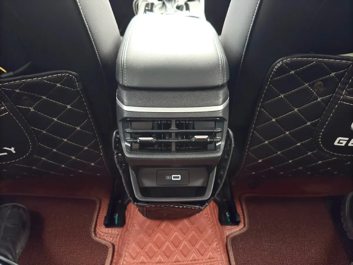 2023 Geely Emgrand 1.5L 127HP L4 CVT,autocango,china used car exporter,china ev exporter,chinese used car exporter,chinese used ev exporter