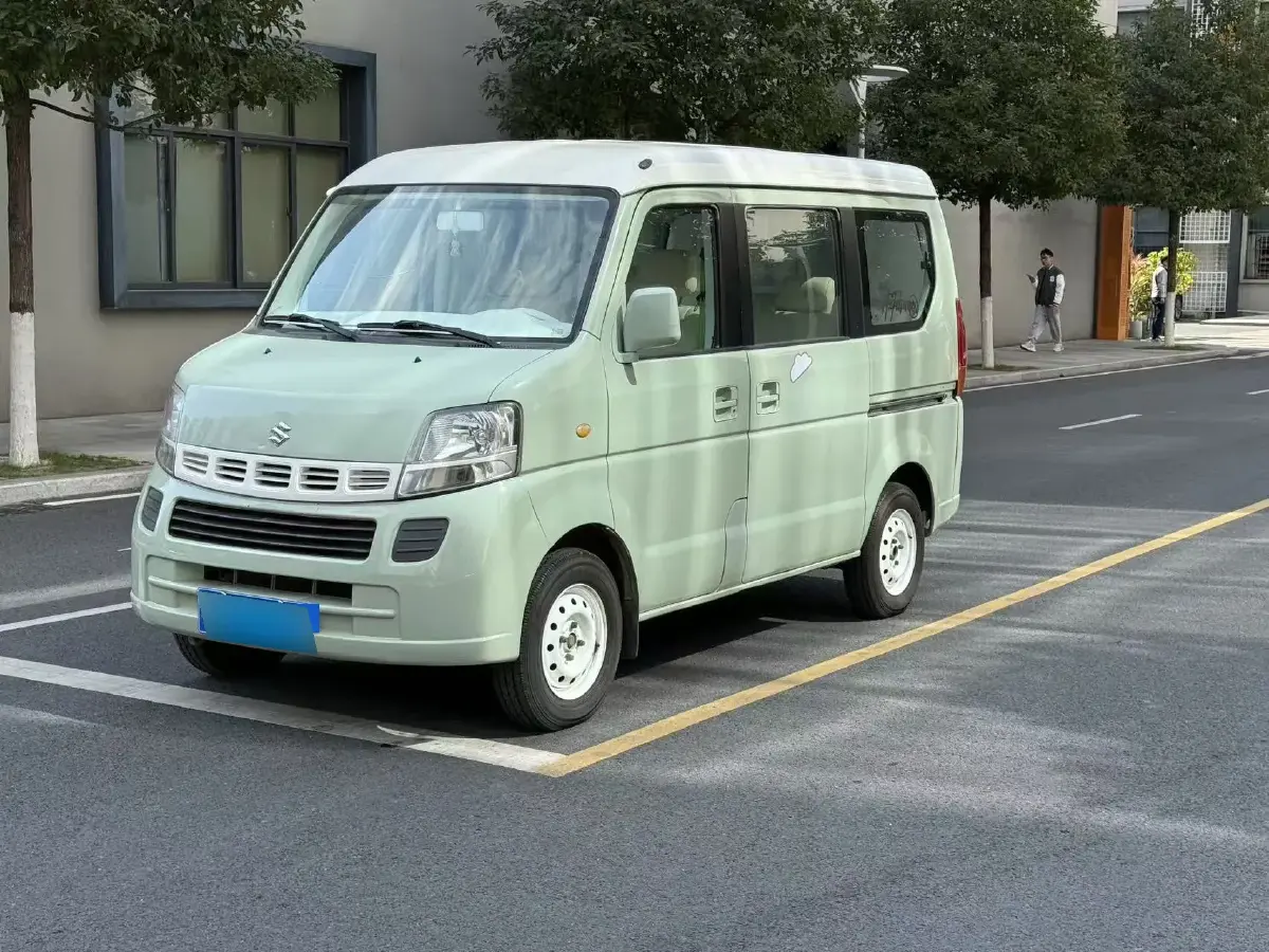 2007 Suzuki Landy 1.4L 95HP L4 5MT