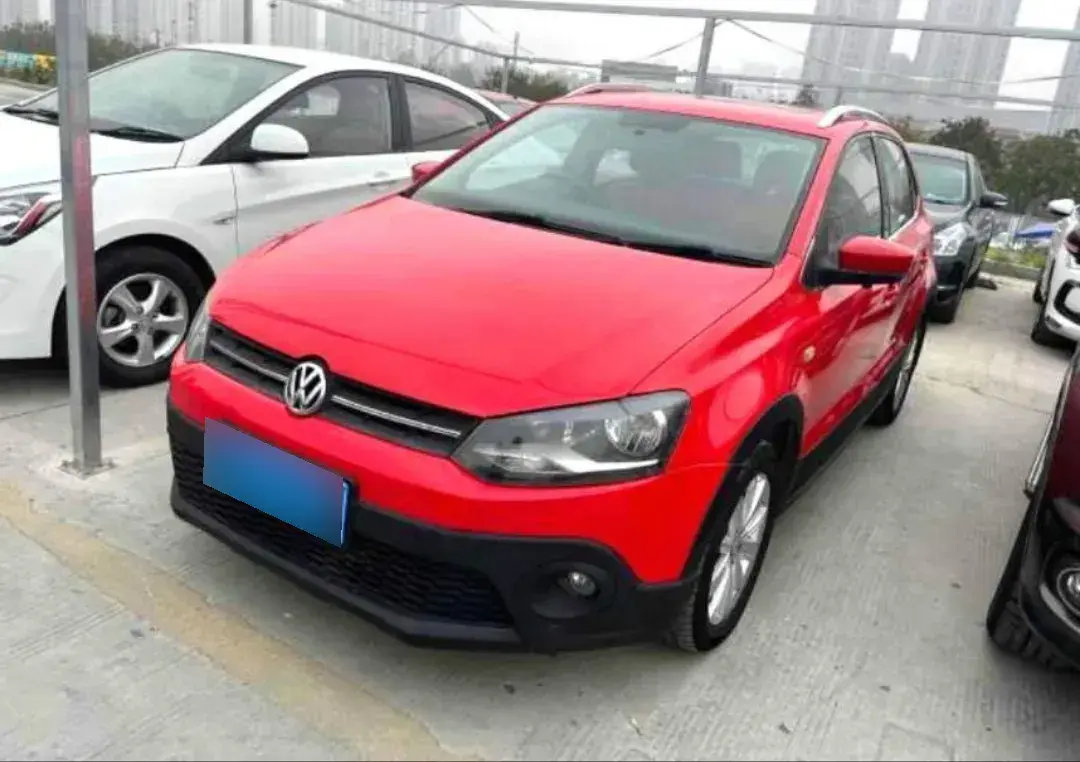 2012 Volkswagen Polo 1.6L 105HP L4 5MT