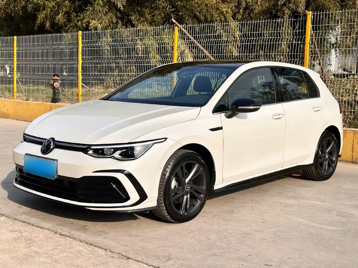 2023 Volkswagen Golf 1.4T 150HP L4 7DCT