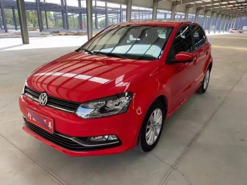 2016 Volkswagen Polo 1.6L 110HP L4 5MT