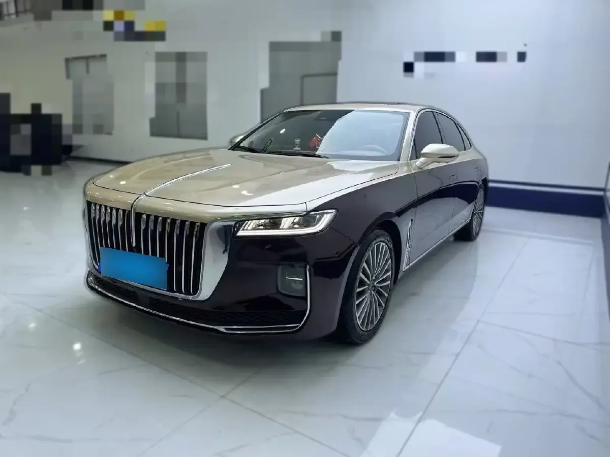2021 HongQi H7 2.0T 204HP L4 6AT