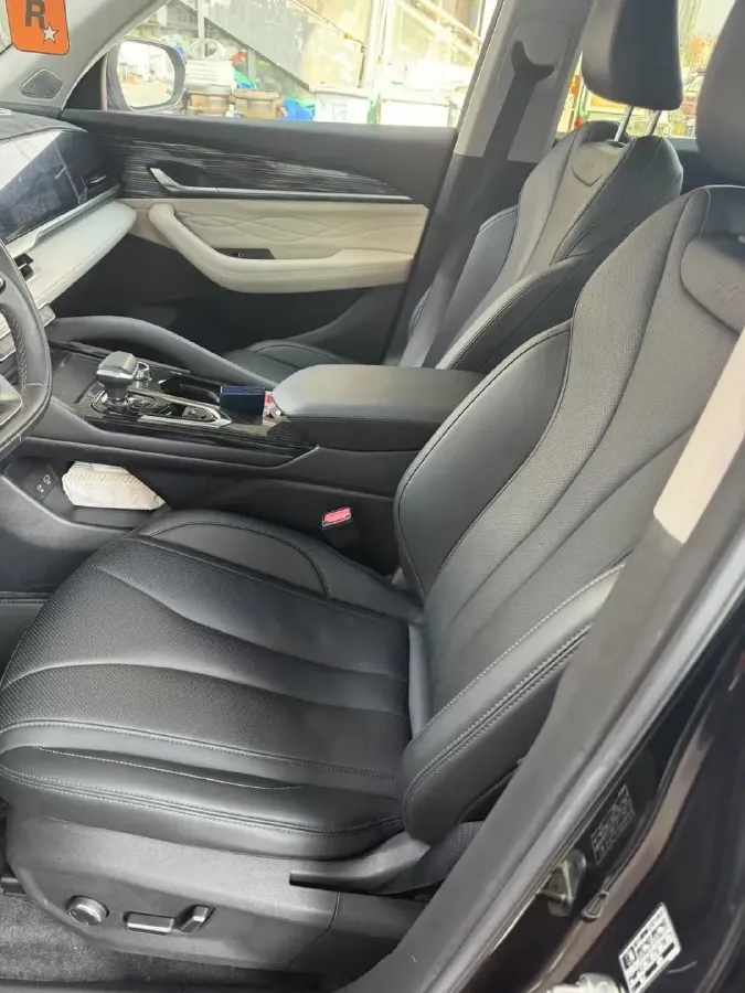 2023 Geely Monjaro 2.0T 238HP L4 8AT,autocango,china used car exporter,china ev exporter,chinese used car exporter,chinese used ev exporter