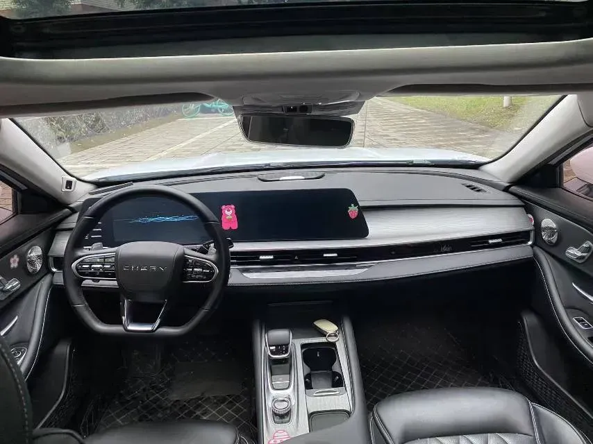 2022 Chery Arrizo 8 1.6T 197HP L4 7DCT,autocango,china used car exporter,china ev exporter,chinese used car exporter,chinese used ev exporter