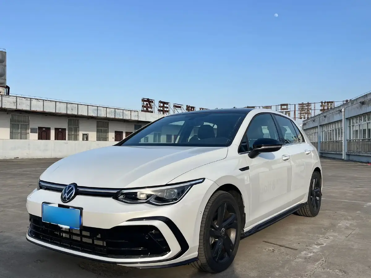 2023 Volkswagen Golf 1.4T 150HP L4 7DCT