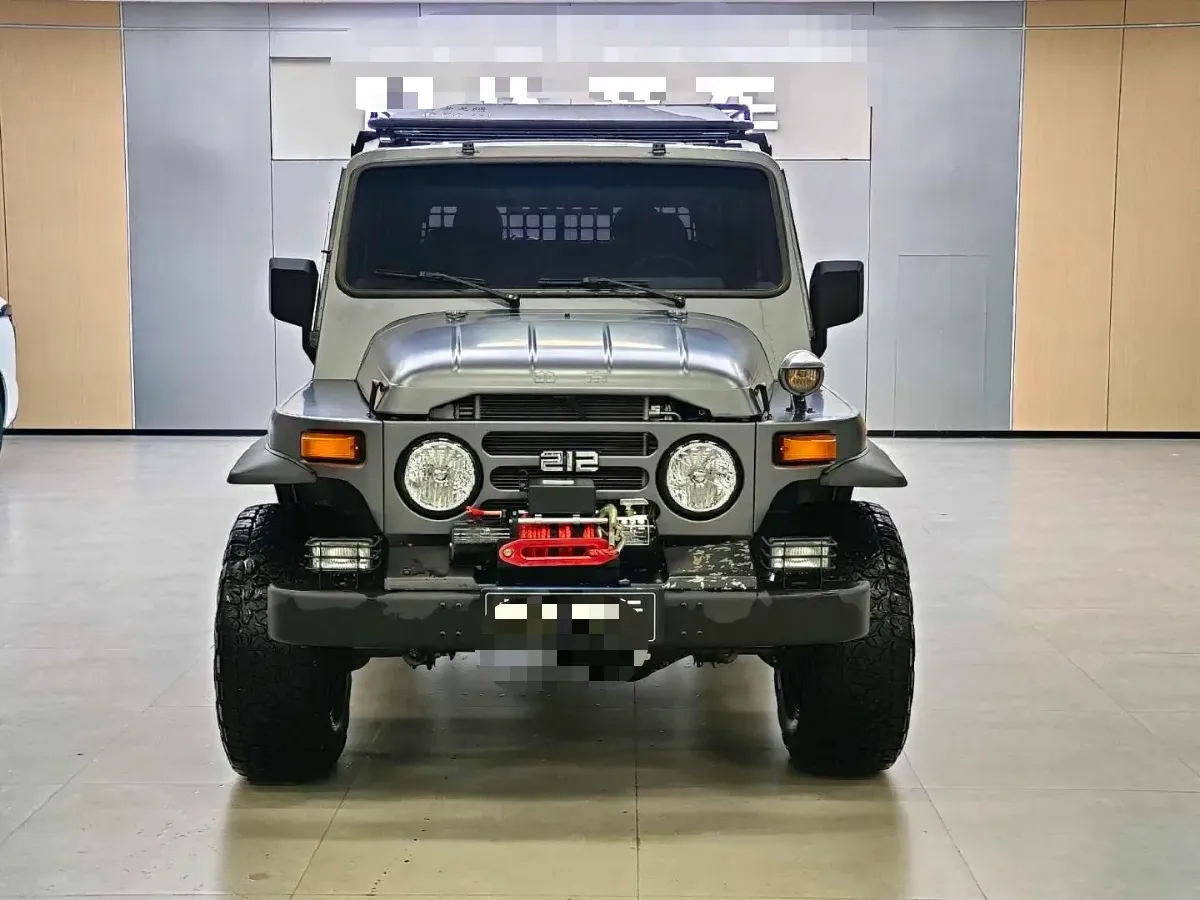 2023 BAW 212 2.4T 211HP L4 6MT,autocango,china used car exporter,china ev exporter,chinese used car exporter,chinese used ev exporter