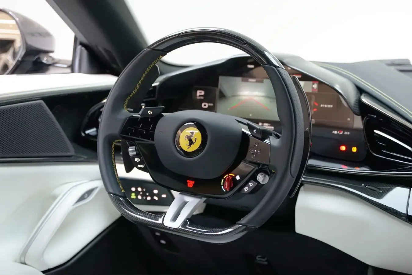 2023 Ferrari Purosangue 6.5L 725HP V12 8DCT,autocango,china used car exporter,china ev exporter,chinese used car exporter,chinese used ev exporter