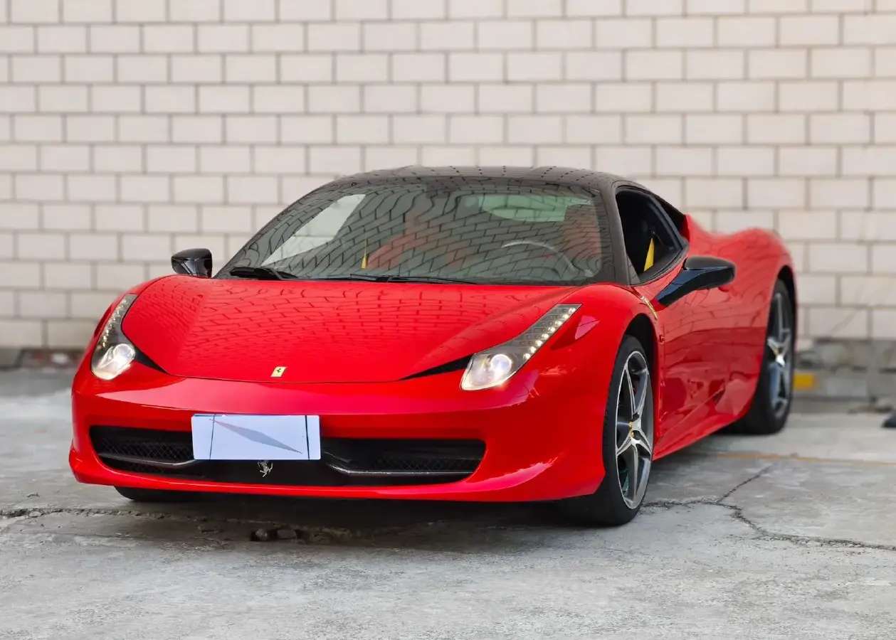 2012 Ferrari 458 4.5L 570HP V8 7DCT