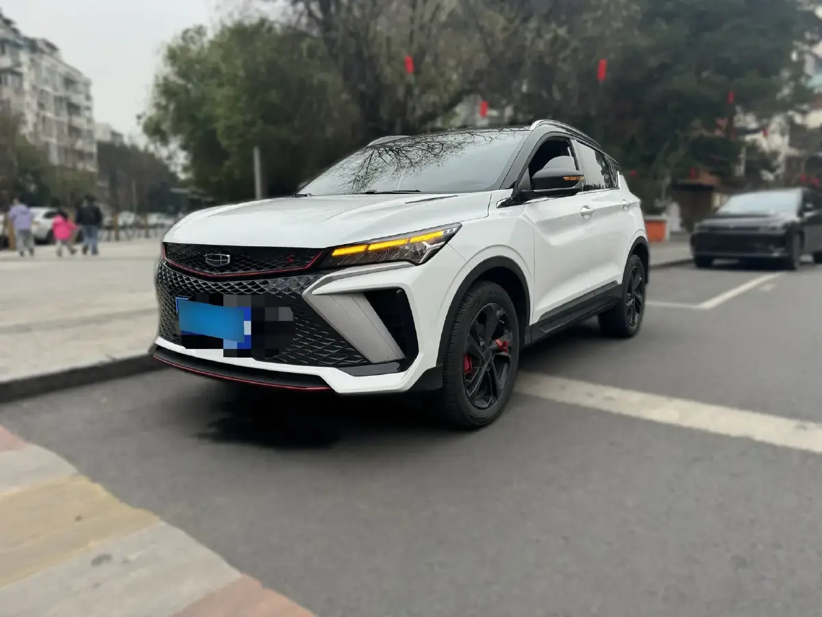 2022 Geely Coolray 1.5T 181HP L4 7DCT