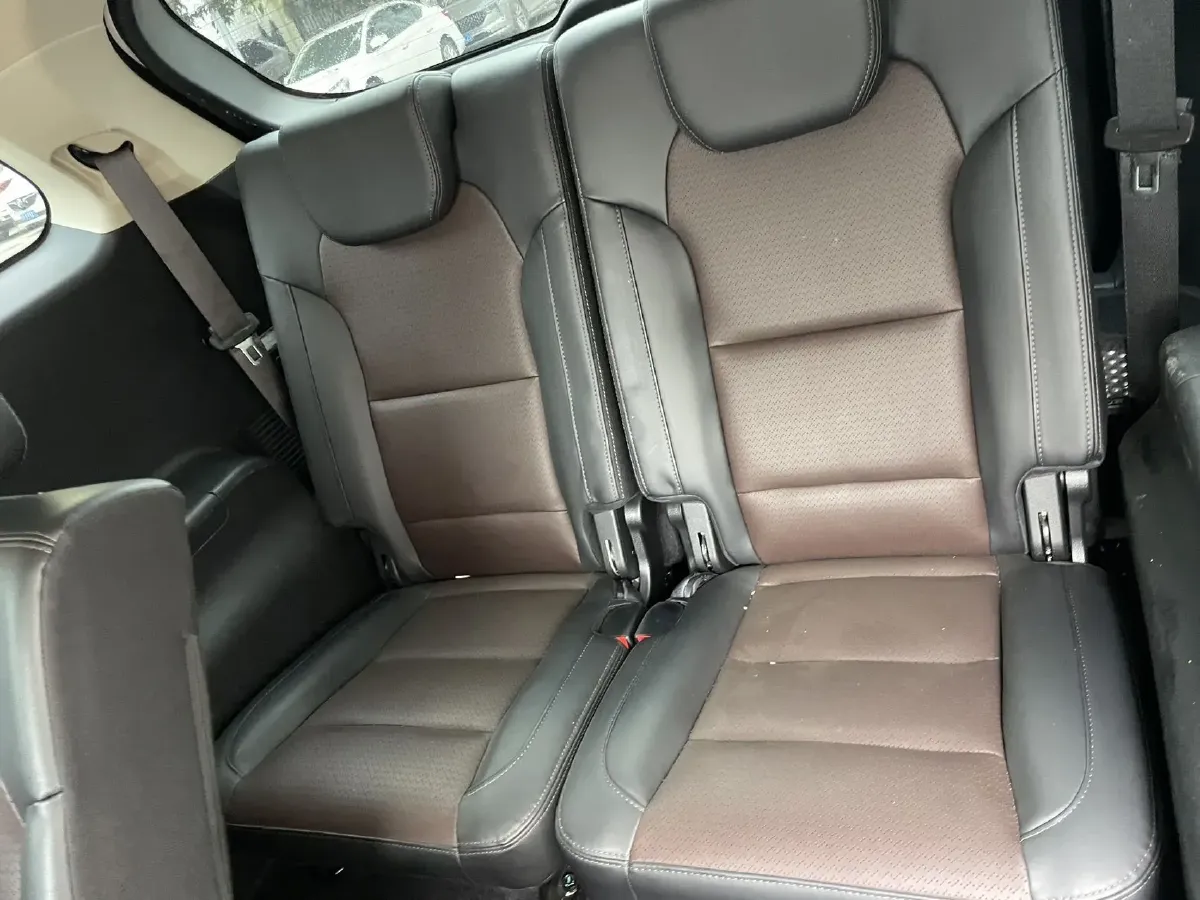 2021 DongFeng Fengon Fengon S560 1.5T 150HP L4 CVT,autocango,china used car exporter,china ev exporter,chinese used car exporter,chinese used ev exporter